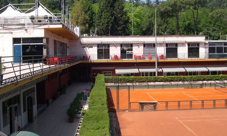 coni_tennis_01.jpg