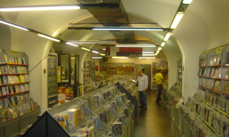 feltrinelli_08.jpg